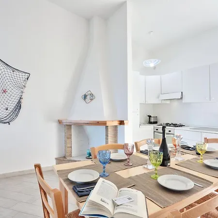 Apartment El Pireo By Domusaway *