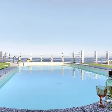 Apartment El Pireo By Domusaway *